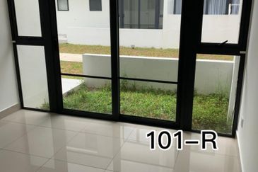 Lucent Residence @ twentyfive.7