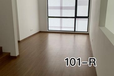 Lucent Residence @ twentyfive.7