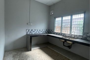 Taman Dato Hormat, Telok Panglima Garang