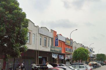 Jalan Bukit Kemuning