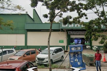 Jalan Bukit Kemuning