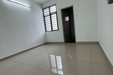 Taman Ehsan Jaya, Pendamaran