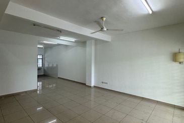 Taman Ehsan Jaya, Pendamaran