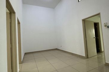 Taman Ehsan Jaya, Pendamaran