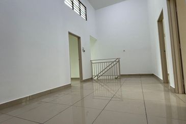 Taman Ehsan Jaya, Pendamaran