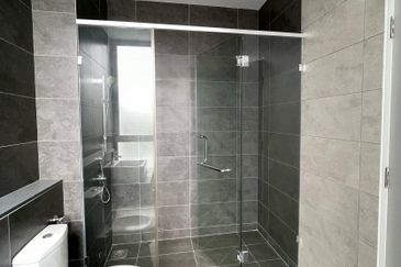 Lucent Residence @ twentyfive.7