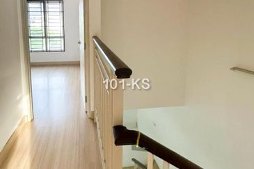 Saron @Bandar Bukit Raja