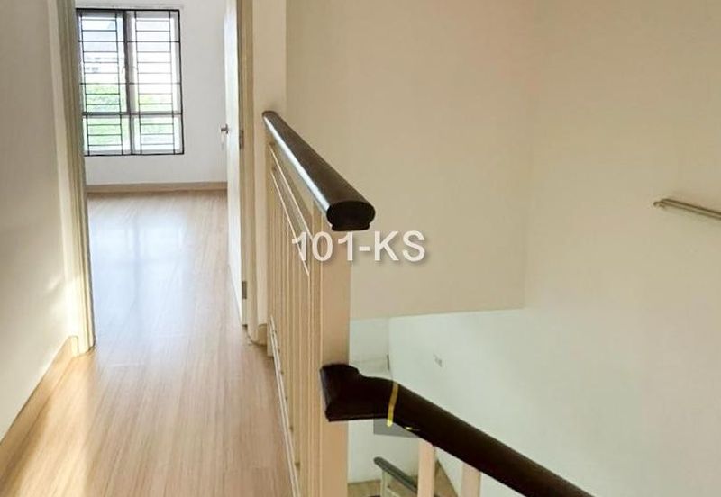 Saron @Bandar Bukit Raja