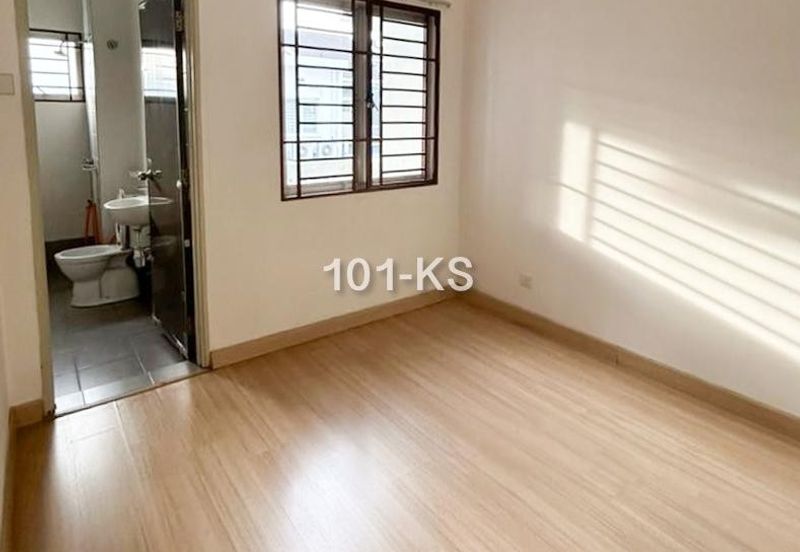 Saron @Bandar Bukit Raja