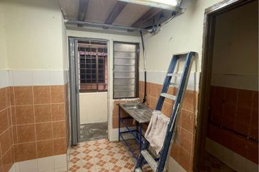 Pangsapuri Mutiara Bukit Raja 1