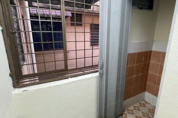 Pangsapuri Mutiara Bukit Raja 1