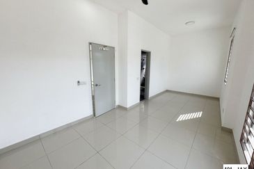 Setia Alam Setia Utama 1