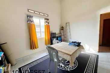 Taman Dato Hormat, Telok Panglima Garang