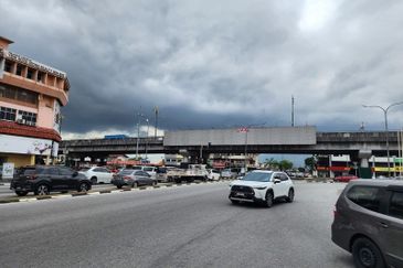 Lebuh Turi, Taman Chi Liung