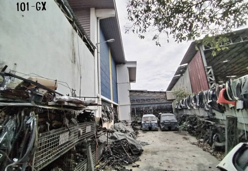 Jalan Bukit Kemuning