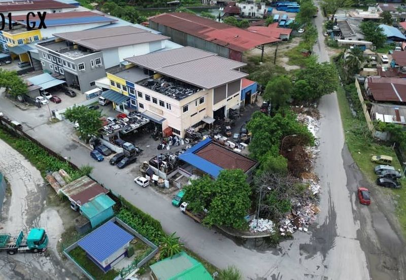 Jalan Bukit Kemuning