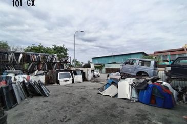 Jalan Bukit Kemuning