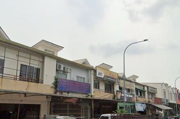 Jalan Bukit Kemuning