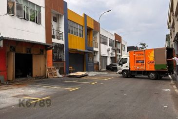 Zapin, Bandar Bukit Raja