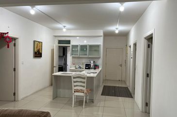 Ujana Executive Apartment