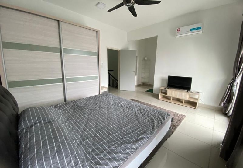 Horizon Hills The Green