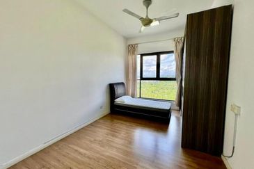 WaterEdge Residences