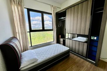 WaterEdge Residences