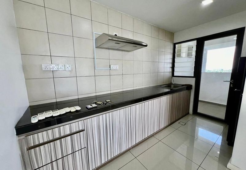 The WaterEdge Residences