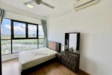 WaterEdge Residences