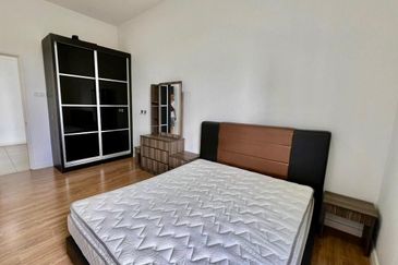 WaterEdge Residences