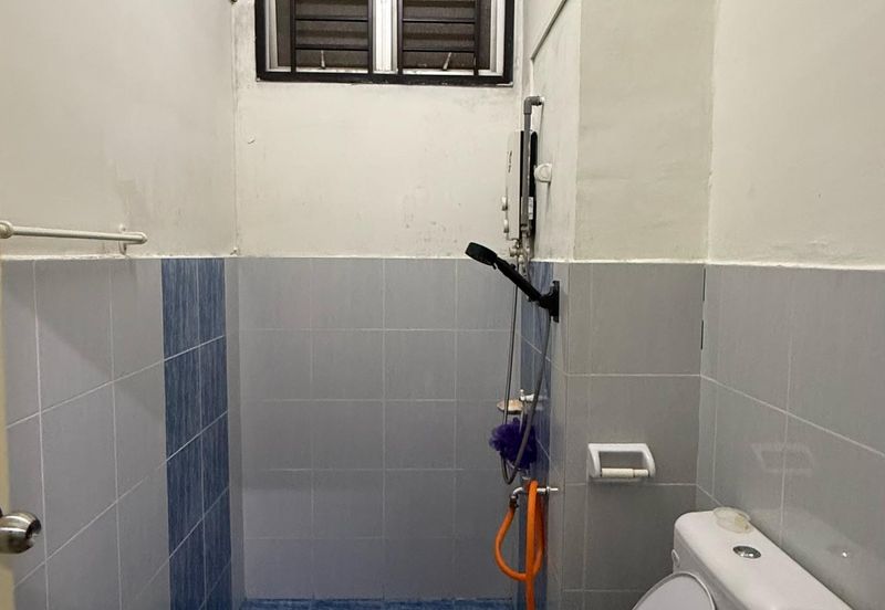 Indah Court Apartment