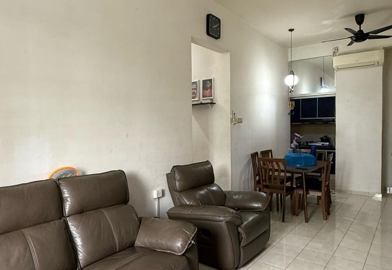 Indah Court Apartment