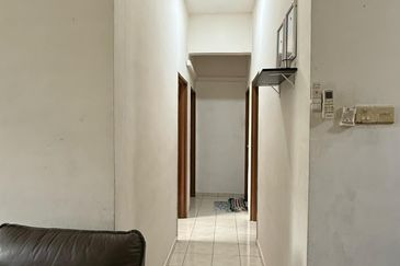 Indah Court Apartment