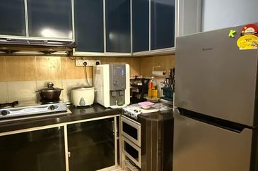 Indah Court Apartment