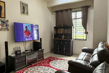 Indah Court Apartment