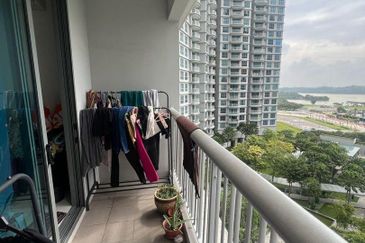 Teega Suites @ Puteri Harbour