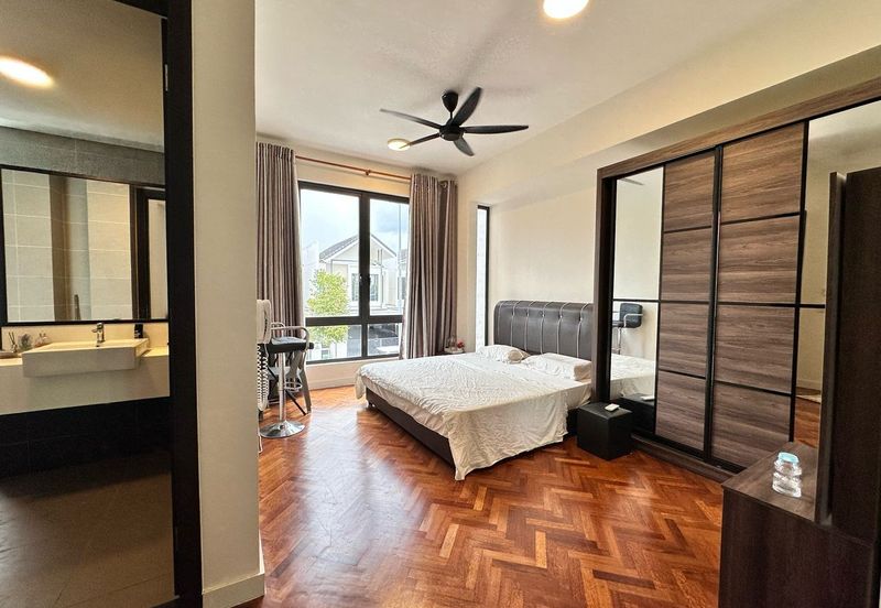 Avira Garden Terraces @ Medini