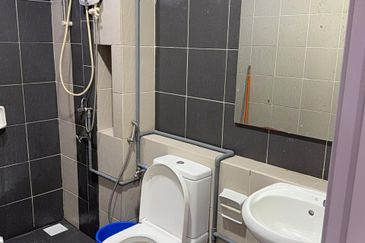 D Rich Executive Suites