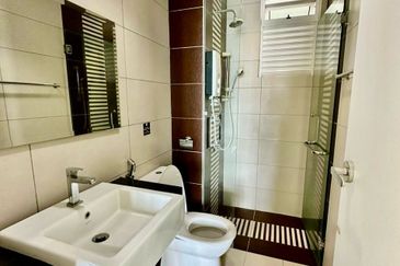 Tropez Residences @ Danga Bay