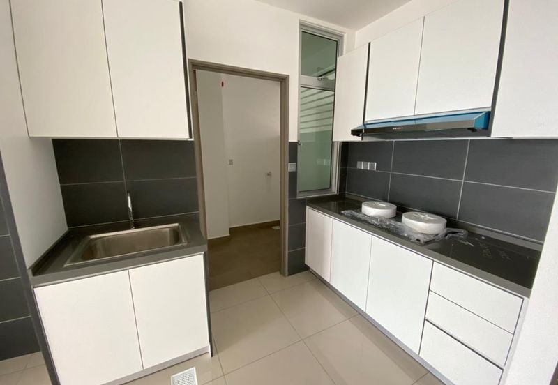 SKS Habitat Apartment, Larkin