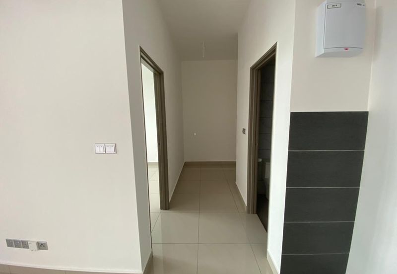 SKS Habitat Apartment, Larkin
