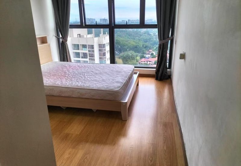 Baypoint @ Country Garden Danga Bay