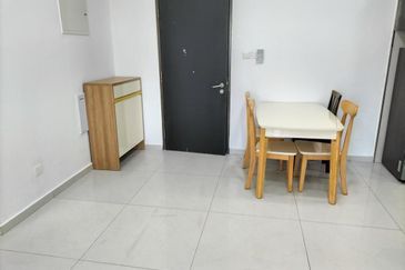 Baypoint @ Country Garden Danga Bay