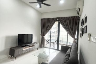 Baypoint @ Country Garden Danga Bay