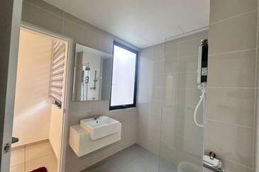 Sunway Citrine Lakehomes