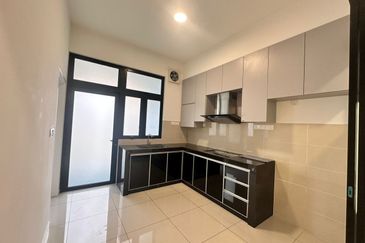 Sunway Citrine Lakehomes