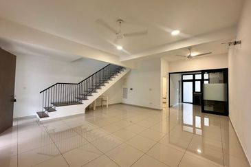 Sunway Citrine Lakehomes