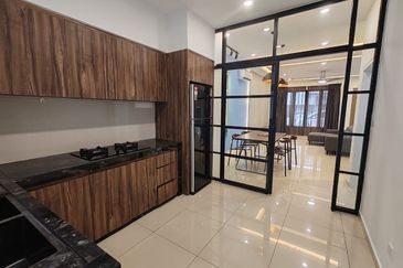 Sunway Citrine Lakehomes