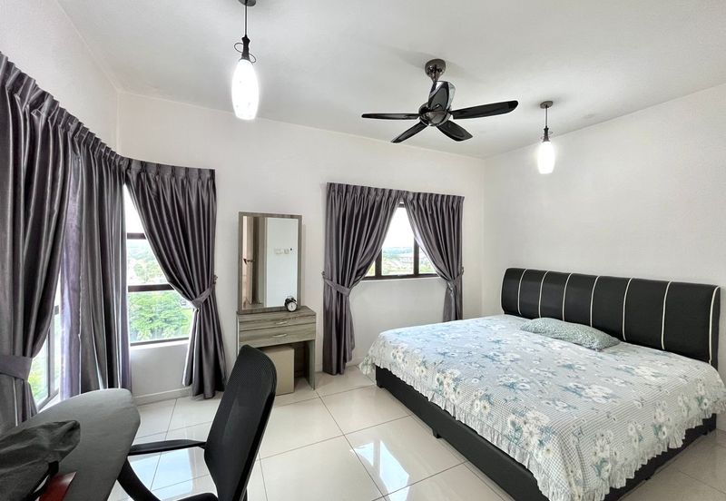 Ujana Executive Apartment