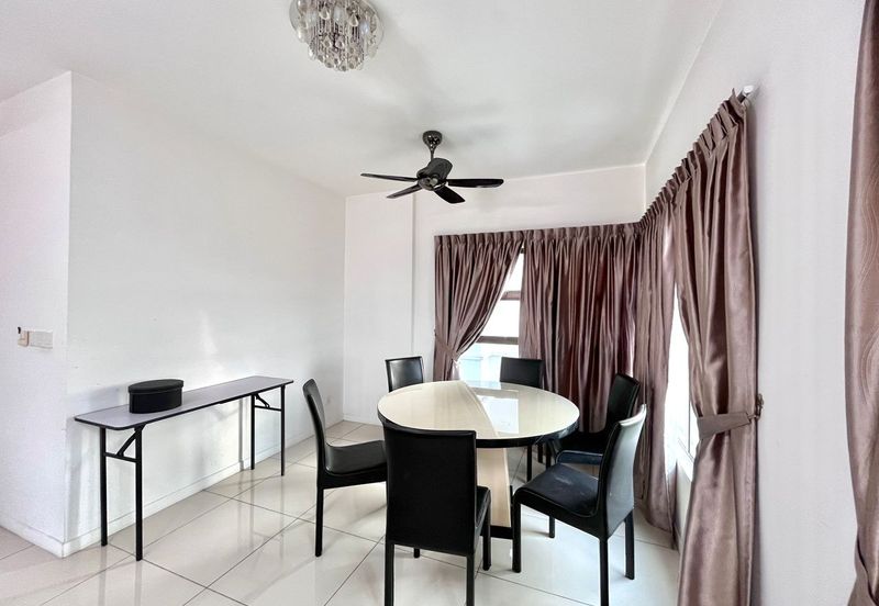 Ujana Executive Apartment